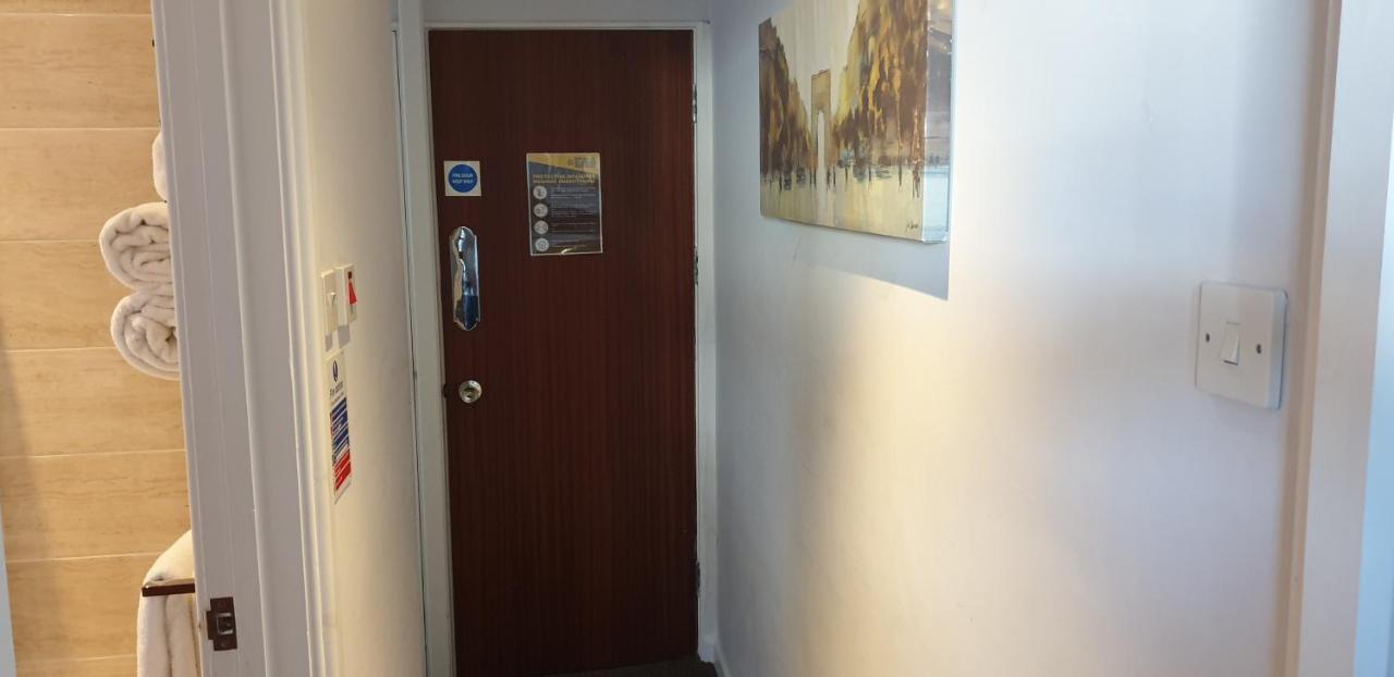Lockinbar Holiday Apartments テンビー エクステリア 写真